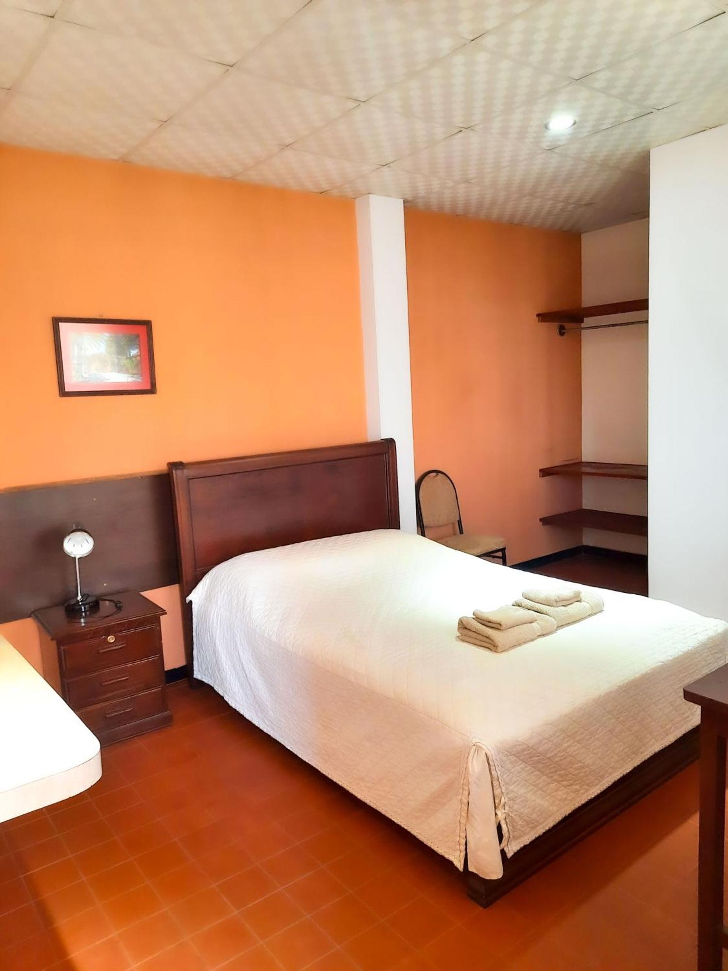 Cittadella Hostal Sucre Bagian luar foto