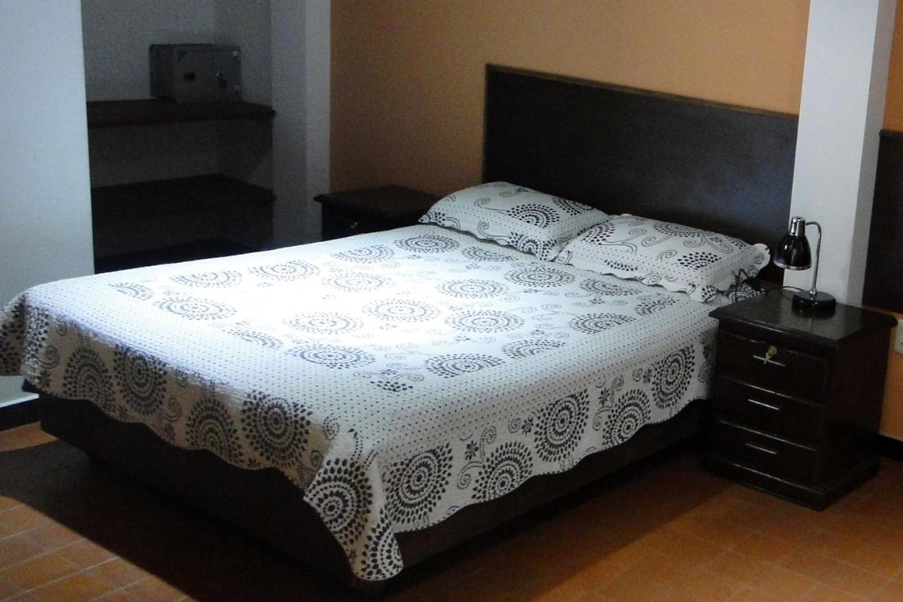 Cittadella Hostal Sucre Bagian luar foto
