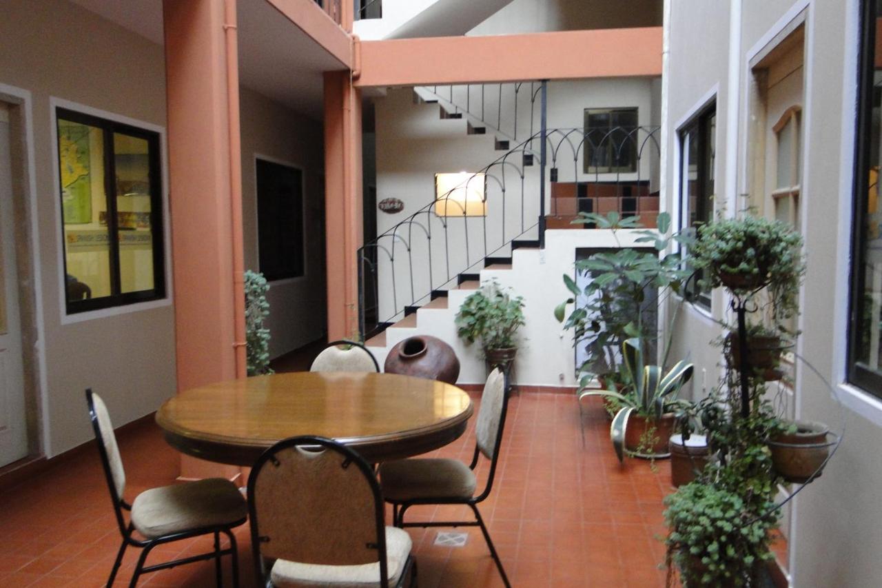 Cittadella Hostal Sucre Bagian luar foto