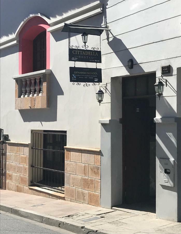 Cittadella Hostal Sucre Bagian luar foto
