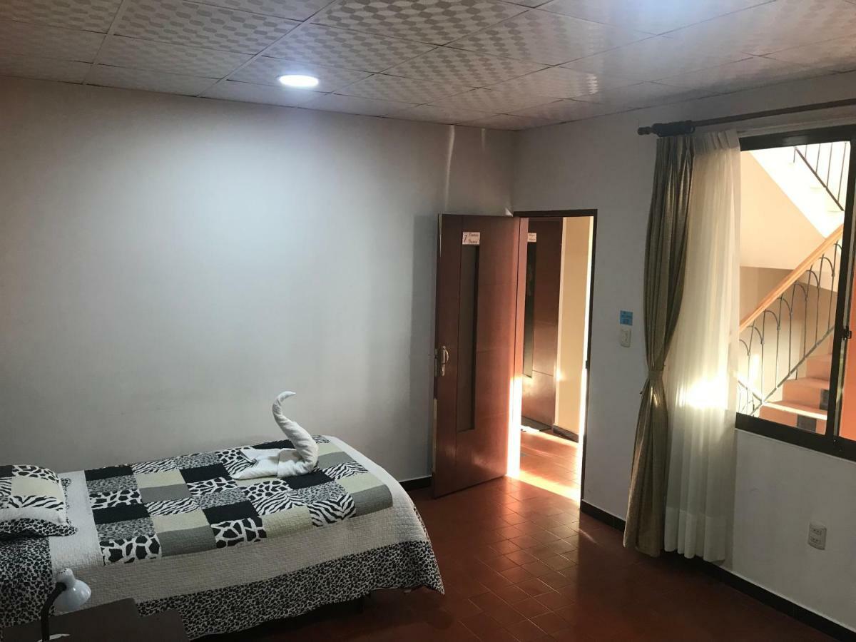 Cittadella Hostal Sucre Bagian luar foto