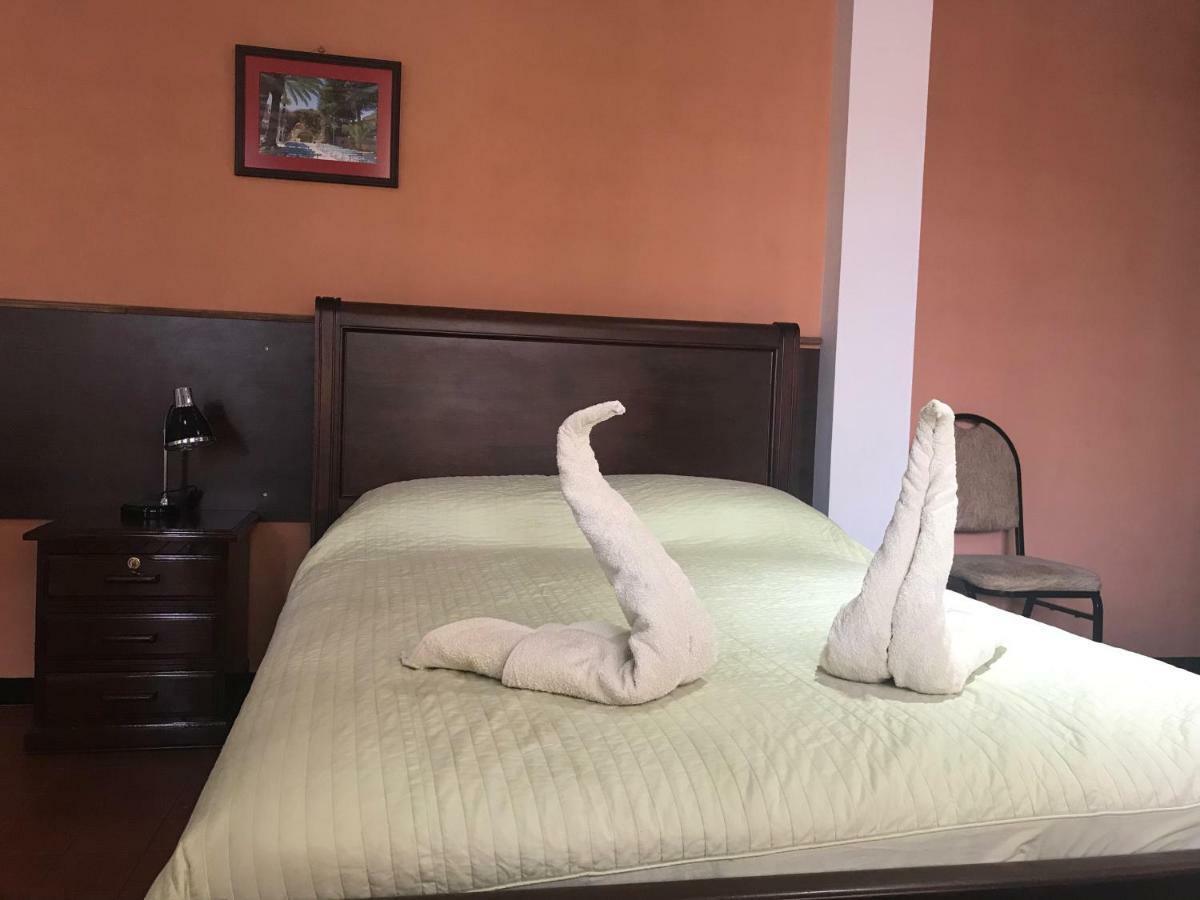 Cittadella Hostal Sucre Bagian luar foto